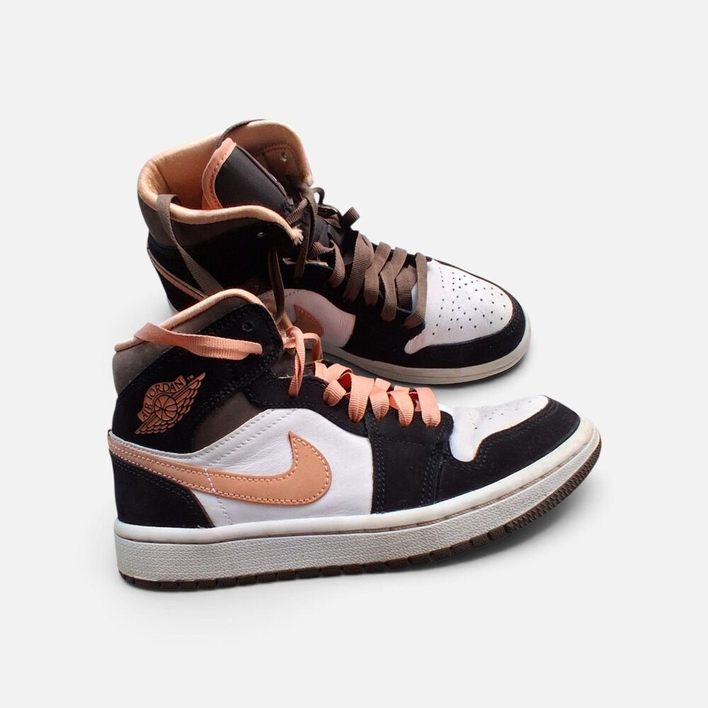 Nike Air Jordan 1 Mid SE Peach Mocha DH0210-100 Womens Size 6